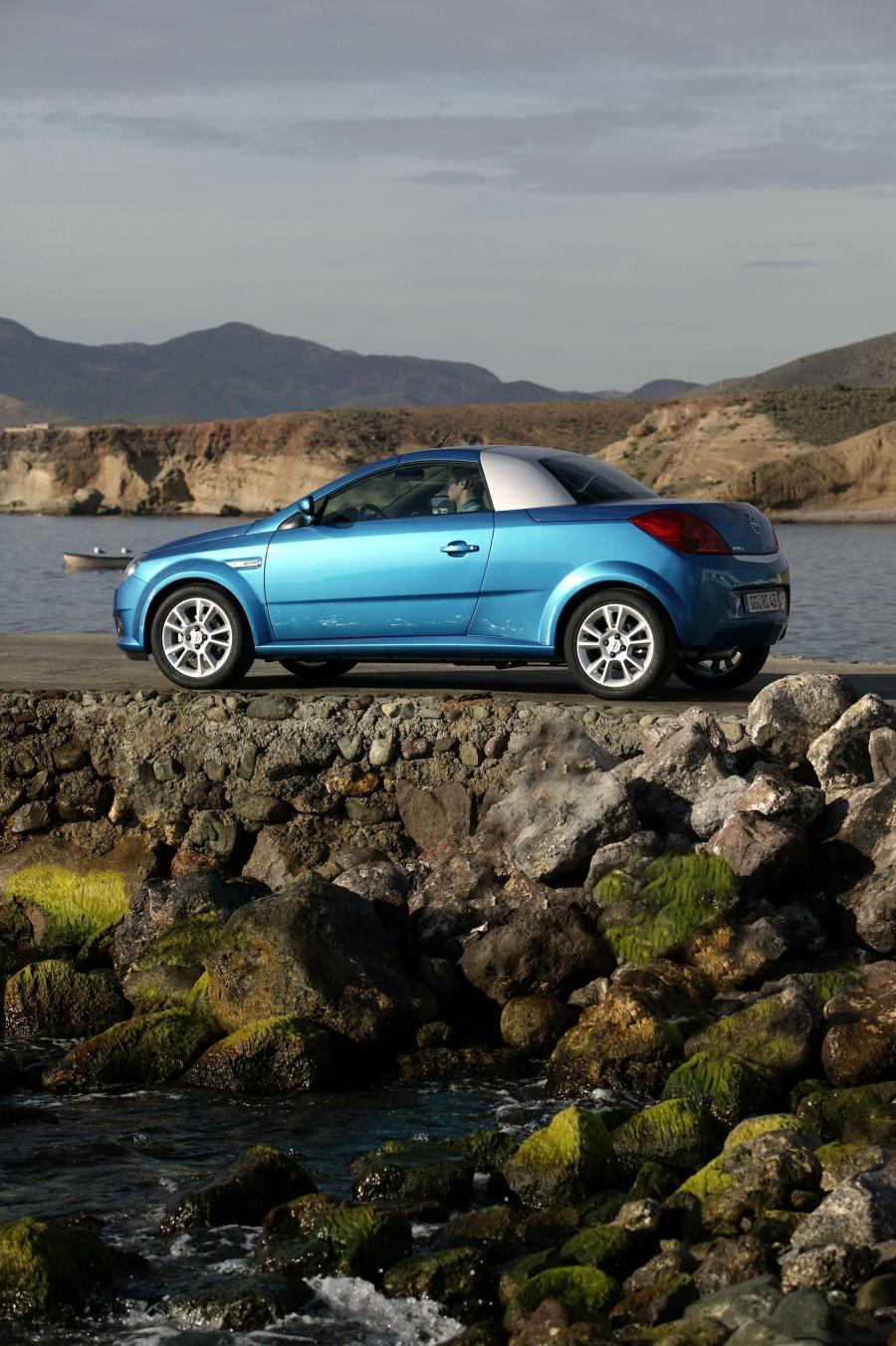  Opel Tigra Twin Top 2004 года  (фото 101 из 142)